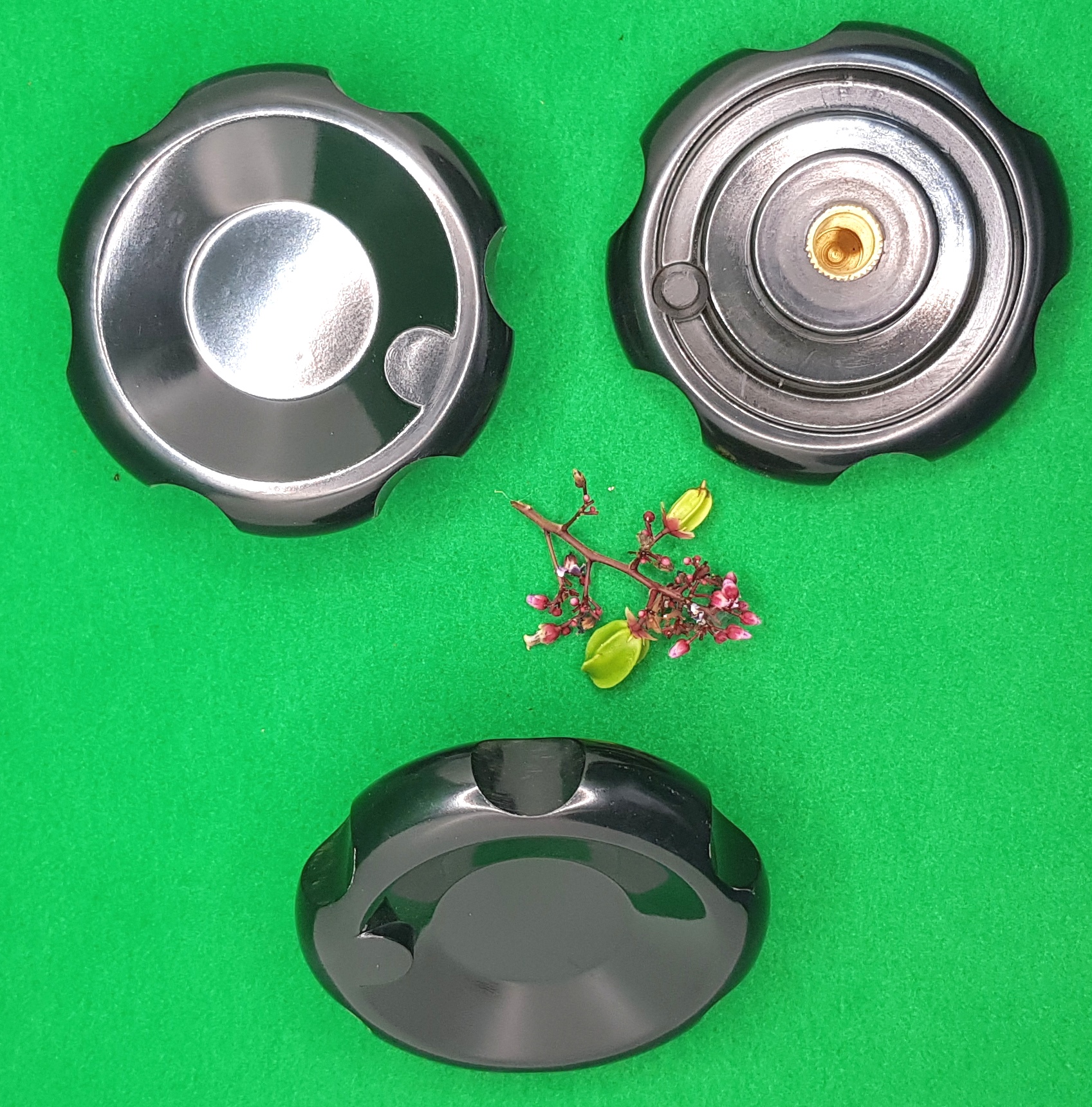 NÚM vặn nhựa DOTI 6 cánh phi  80 mm